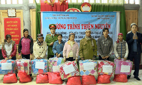 Áo ấm mùa Đông - Tết yêu thương