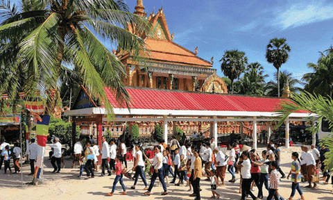 Phum, sóc những ngày vui