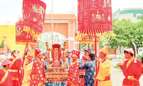Xây dựng “thương hiệu” cho văn hóa lễ hội Cần Thơ