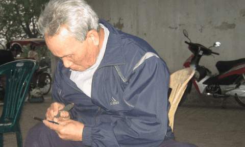 Vang bóng nghề khắc bút một thời!