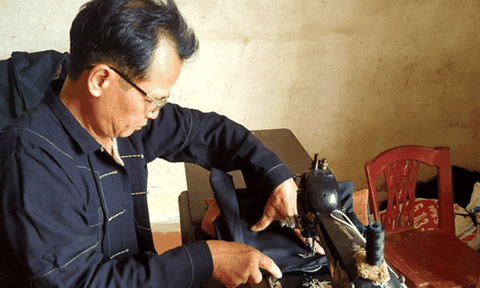 Người Nùng “cầm cự” để giữ nghề dệt truyền thống