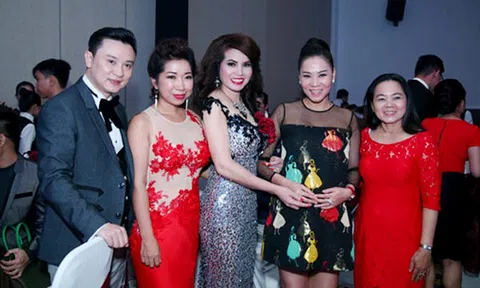 Thu Minh vác bụng bầu “đọ dáng” với Hoa hậu Quý bà Kim Hồng