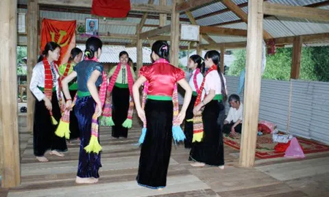 Yên Bái: Mở lớp truyền dạy văn hóa các dân tộc thiểu số