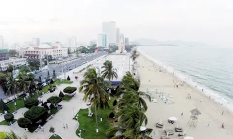 Trong 50 năm tới, tên gọi bãi biển Nha Trang sẽ không còn