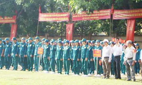 Khai mạc Hội thao Quốc phòng quận Tân Phú năm 2015 