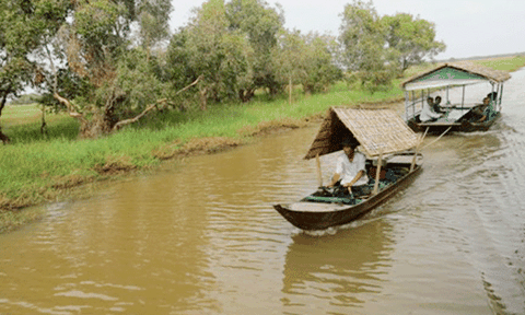 Người dân vùng đệm Vườn Quốc gia Tràm Chim làm du lịch