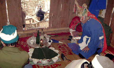 Mo Mường Hòa Bình và bài toán hậu Bảo trợ