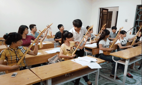 Tuyên Quang: Tập huấn hát then - đàn tính năm 2015