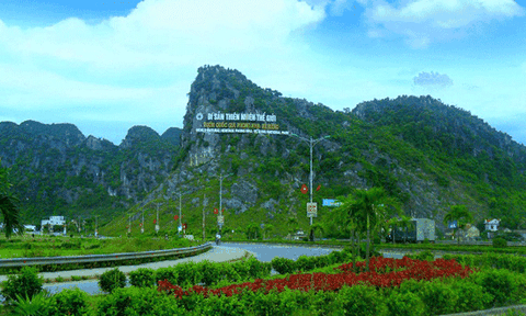 VQG Phong Nha – Kẻ Bàng phấn đấu đón 135 vạn khách vào năm 2030