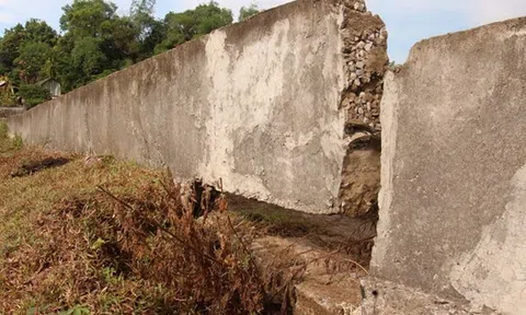 Hà Tĩnh: Mương dẫn nước tiền tỉ chưa hoàn thành đã ‘tanh bành’