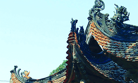 Cổ kính mái đình dưới chân núi Tổ