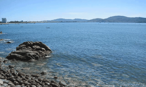 Kiêu sa bãi tắm Hoàng Hậu