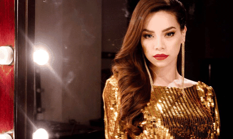 Hà Hồ úp mở tình yêu hạnh phúc sau scandal với đại gia kim cương