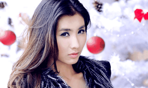 Diễn viên Nguyệt Ánh phân trần việc "tố tình cũ quỵt tiền"