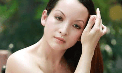 Diễn viên Linh Nga: "Tôi đánh bài ngửa với đời lần nữa"