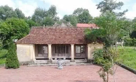 Gìn giữ, phát huy các giá trị Di tích lịch sử đền Đức Vua