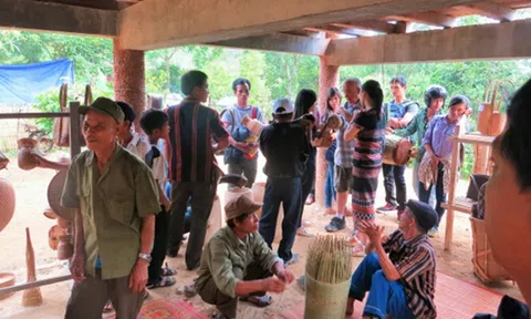 Thưởng ngoạn phố núi A Lưới 