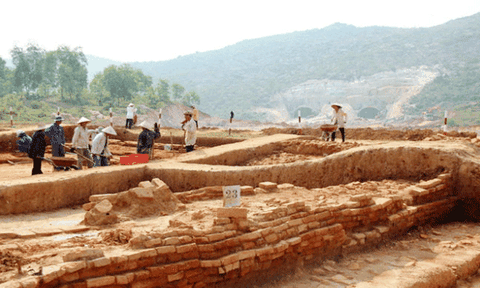 Mở rộng diện tích khai quật khảo cổ tại di tích Triền Tranh