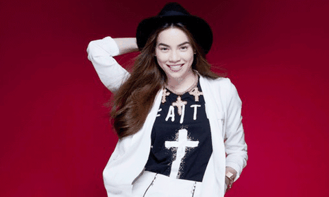  Hồ Ngọc Hà “tình tứ” bên Trọng Hiếu Idol tại Hà Nội 