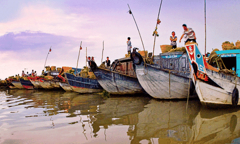 Chợ nổi Cái Bè - Điểm du lịch độc đáo của miền Tây Nam Bộ 