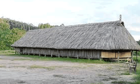 Nhà dài - Nơi chứa đựng nét văn hóa độc đáo của người Tà Ôi