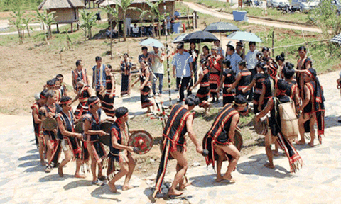 Kon Tum: Trên 200 di sản của các dân tộc thiểu số còn duy trì trong các thôn, làng