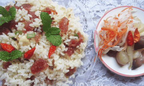 Đĩa cơm chiên ăn sáng ở miền Tây Nam bộ!