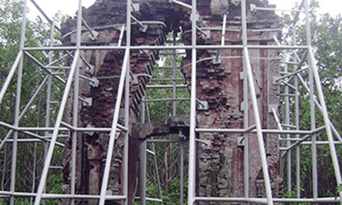 Quảng Nam: Hoang tàn di tích Phật viện Đồng Dương