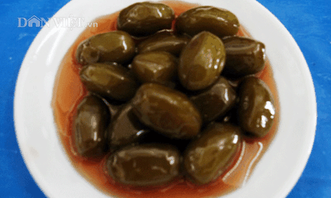 Trái cà na mùa nước nổi ở miền Tây