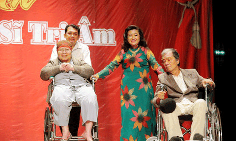 “Bầu sô” từ thiện