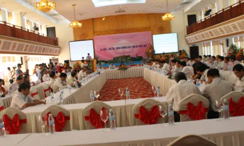 Khai mạc hội thảo “Ca Huế - Giá trị, định hướng bảo tồn và phát huy”