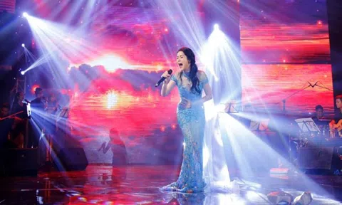 Thu Phương vẫn 'cháy' hết mình dù không có học trò trong liveshow