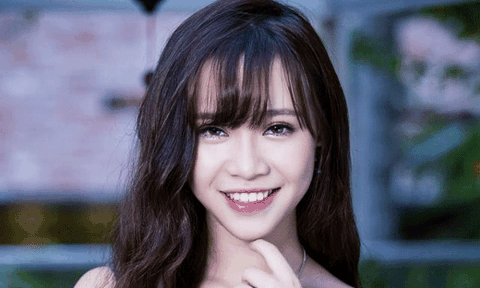 Bảo Uyên tung sản phẩm âm nhạc đầu tay