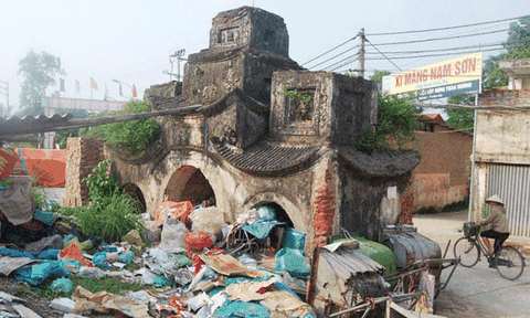 Ngang nhiên xâm hại di tích: Thiếu danh nên dễ bị phá