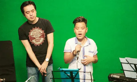 Dương Khắc Linh "bày chiêu" cho Tiến Quang The Voice Kids