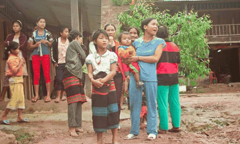 Những hòn “vọng phu” nơi biên giới chờ chồng
