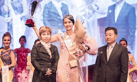 Thi hoa hậu chui, Á hậu Lâm Thùy Anh đi nộp phạt