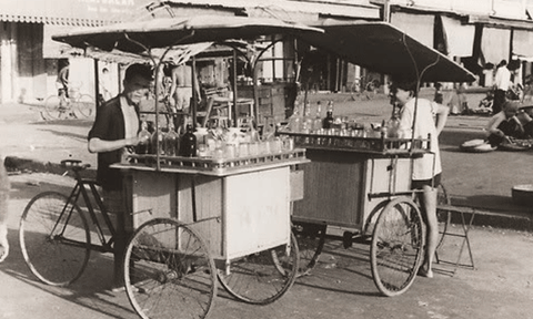 Nhớ xe đá bào trước cổng trường năm xưa