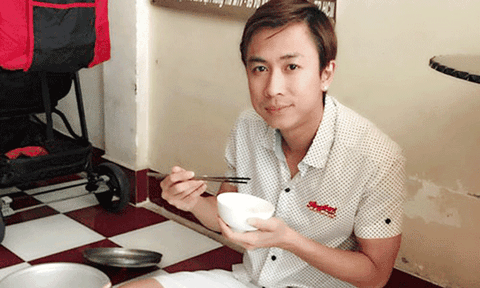 Hồ Việt Trung: Ngôi sao triệu view bình dân nhất 