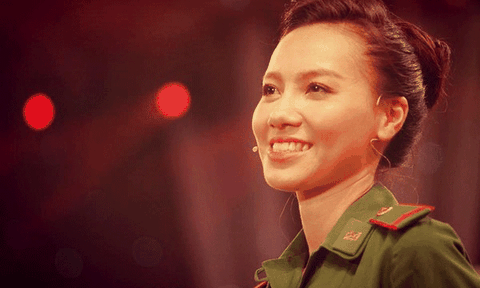 Những điều ít biết về MC "Chúng tôi là chiến sĩ" Minh Hà