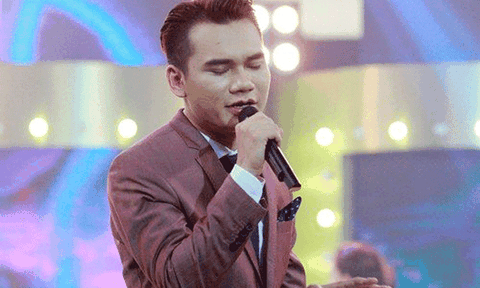 Ca sĩ giấu mặt: Khắc Việt bị "bản sao" lấn lướt