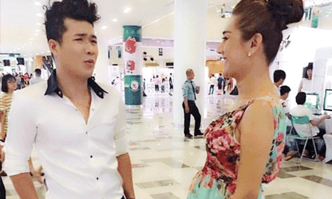 Lâm Chi Khanh gây sốt với hình ảnh bầu vượt mặt