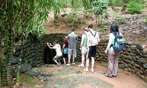 Địa đạo Vịnh Mốc - Ngôi làng trong lòng đất