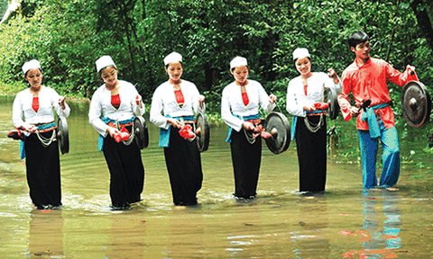 Nghi lễ trước hôn nhân của người Mường