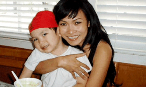  Cô ca sĩ cá tính và quyết định làm mẹ đơn thân gây sốc 