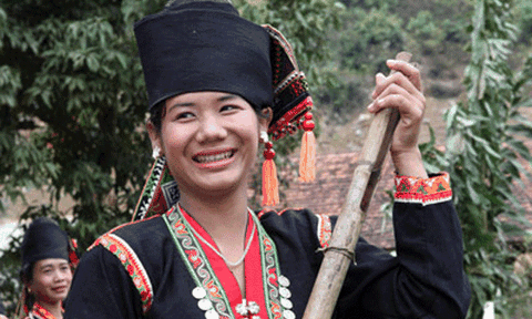 Phong tục cưới xin của người Khơ mú, Nghệ An