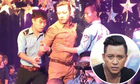 Tuấn Hưng xin lỗi khán giả sau sự cố 'bị ném ly'