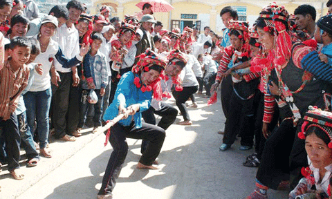 Người Hà Nhì mừng tết cổ truyền