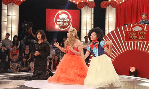 Trấn Thành phát cuồng với Bạch Tuyết "xấu kinh điển"