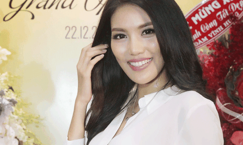  Lan Khuê "đọ dáng" cùng Hà Hồ 